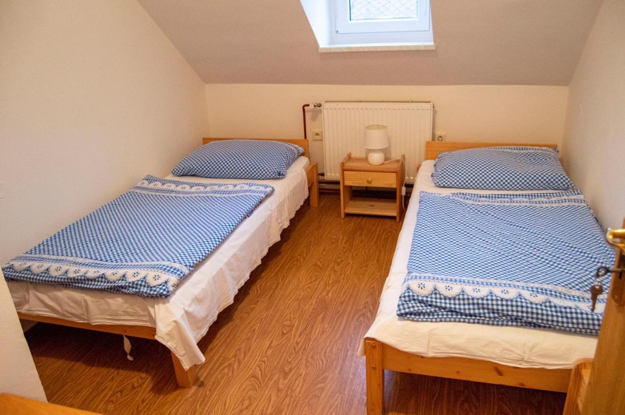 Penzion Holacky Dolní Dunajovice Dış mekan fotoğraf